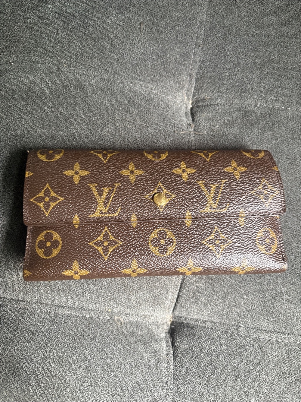 Louis Vuitton Sarah Monogram Canvas Continental Wallet in Brown & Gold